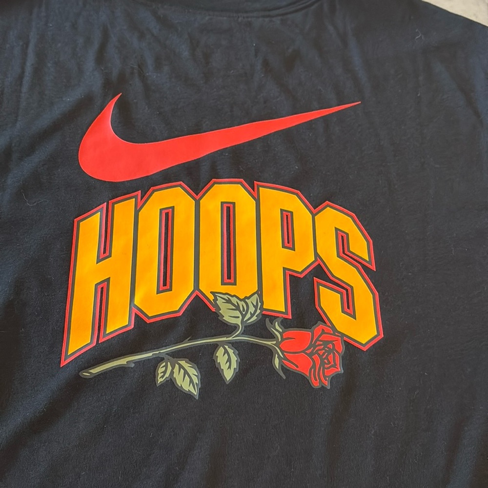 Nwt mens nike t-shirt